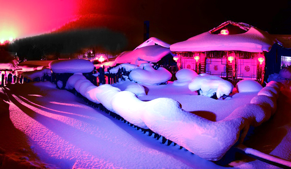 Pink Snow Town, Colorful Snow Town, Snow Town in Harbin